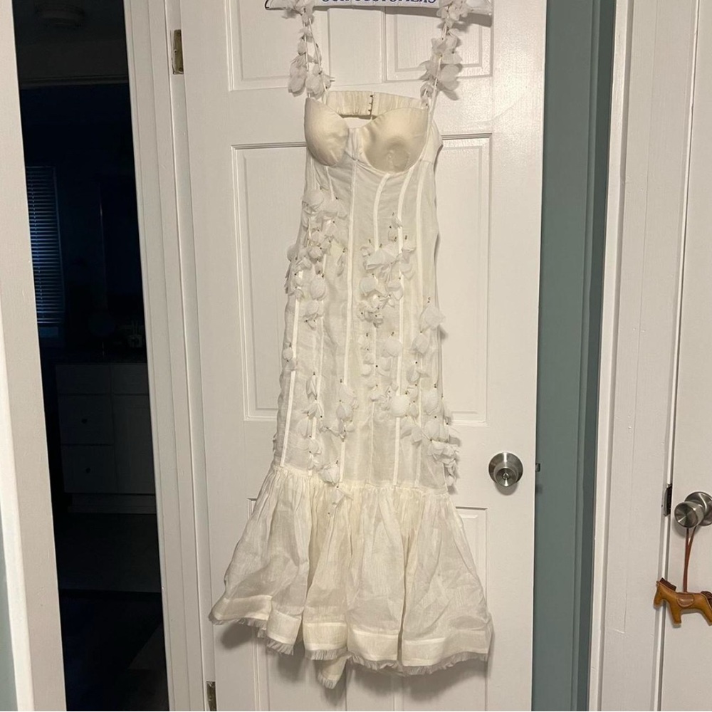 Zimmermann petal linen dress size US 6 (3)Elegant White Floral Dress
